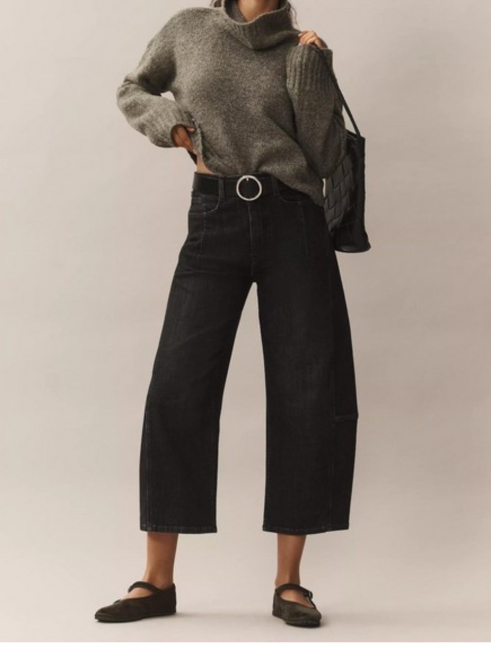 Anthropologie Pilcro Women's High Rise Barrel Leg Cropped Jeans Darted Black